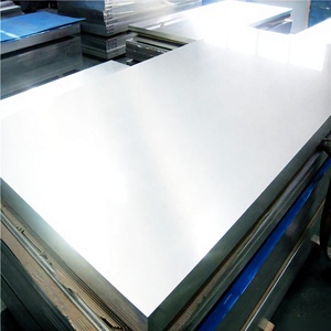 Tôle d'<span class=keywords><strong>acier</strong></span> <span class=keywords><strong>galvanisé</strong></span> ondulée pour toiture de bâtiment 0,12-1,2 mm x 600-1250 mm Q195 Q235B Z100 2-5 MT Forme tuile GI - Product Image 1