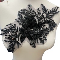 Bordure en dentelle française luxueuse en polyester/nylon avec sequins, strass et perles pour la décoration de robes de mariée