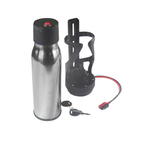 <span class=keywords><strong>Batterie</strong></span> de <span class=keywords><strong>bouteille</strong></span> de vélo électrique extérieur 36V <span class=keywords><strong>48V</strong></span> Mini <span class=keywords><strong>bouteille</strong></span> d'eau batteries de vélo avec chargeur - Product Image 5