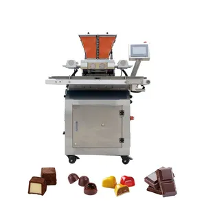 Um tiro máquina depositante chocolate para fazer chocolate centro cheio máquina depositar chocolate