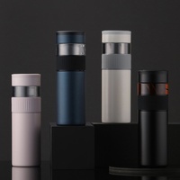 Bouteille isotherme intelligente en acier inoxydable à double paroi Factory 316 avec affichage LED de la température, 350 ml/500 ml, 12-24 heures