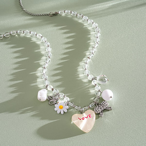 Collier avec pendentif en forme de cœur mignon, fleur en strass et pendentif en forme de cœur, chaîne perlée plaquée argent pour femmes, à porter au quotidien - Product Image 5