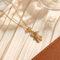 Collier en Zircon Étoile Ours Mignon Plaqué Or Luxe Léger pour Femme, Micro-serti en Cuivre, Polyvalent et de Qualité Supérieure, Meilleure Vente Transfrontalière