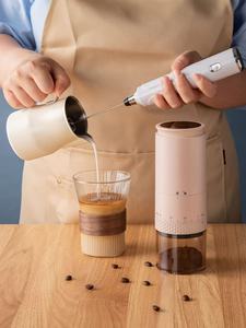 Molinillo de Café Portátil con Cuchilla de Cerámica, Anillo Ajustable, Eficiencia Energética Clase A+++ para Uso en Interiores y Exteriores - Product Image 3