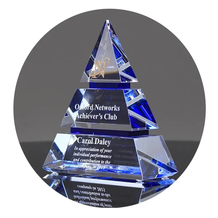 Engraved Luxor Corporate Trophy Optical Crystal Pyramid Award For Recognition Souvenirs