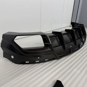 Kit carrosserie en fibre de carbone <span class=keywords><strong>s</strong></span>èche style 1016 pour Lamborghini <span class=keywords><strong>Urus</strong></span> <span class=keywords><strong>S</strong></span> : pare-chocs avant modifié, capot moteur, diffuseur arrière, aileron arrière - Product Image 6