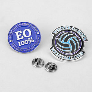 Voetbal Esmalte Visserijspeld Goud Medico Honkbal Ster Veiligheidshoeden Strass Anime Badges Achterkanten Kraai Metaal Haarspelden - Product Image 2