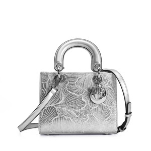 Borse a Tracolla Eleganti da Donna di Alta Gamma con Ricamo Floreale Quadrato, Chiusura Magnetica e Cerniera Nascosta - Product Image 1