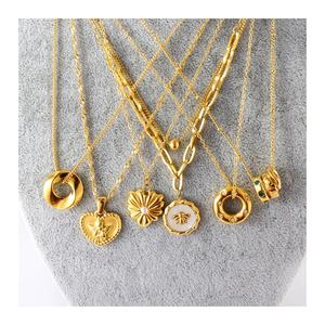 Collar con Colgante de Acero Inoxidable Chapado en Oro Personalizado para Mujer, Joyería de Diseño, Collares Elegantes - Product Image 1