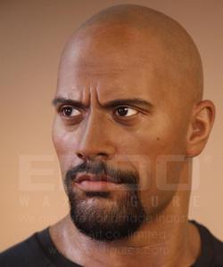 EH01 현실적인 할리우드 근육 남자 연예인 실물 크기 왁스 동상 - Product Image 5