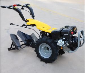 Hochwertiger Lauf traktor kann mit verschiedenen landwirtschaft lichen Werkzeugen kombiniert werden, um das Pflügen zu vervollständigen - Product Image 2