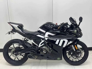 Motocyclette <span class=keywords><strong>d</strong></span>'<span class=keywords><strong>occasion</strong></span> à essence Spring SR250 avec injection électronique, refroidissement par eau, équipée <span class=keywords><strong>de</strong></span> ABS - Product Image 1