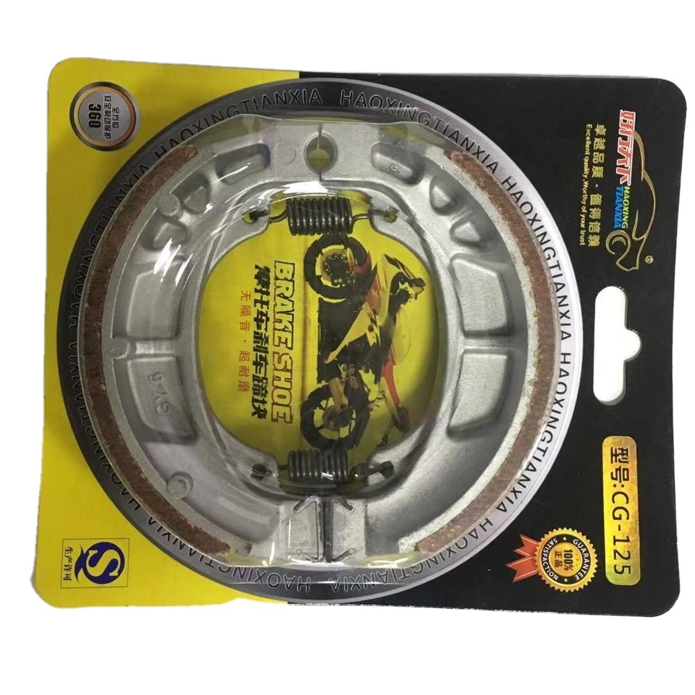 Разные варианты упаковки для тормозной колодки мотоцикла GY-6 Wave 125/CG125/Dream 125