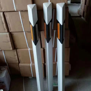 Marcadores de perfil de pilar de acero para protección de seguridad vial Poste delineador con <span class=keywords><strong>reflector</strong></span> para seguridad de barandilla de carretera - Product Image 4