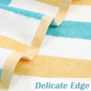 Bán buôn logo của khách hàng bông terry dày thấm trên kích thước 90x180cm sọc sọc hồ bơi lớn tắm bãi biển Khăn - Product Image 3