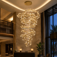 Lustre en verre à disques en spirale botanique, luminaire sculptural en forme de branche pour les atriums d'hôtels et les grands escaliers
