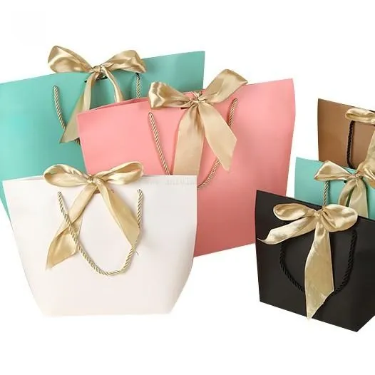 Recyclable Custom gift bag bow paper printed bags shipping Kraft cardboard High quality