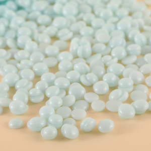 WaxNewK 1kg 2.2 Lb 2.2ポンド低刺激性フォーミュラRosinフリーライトブルーミント香り低温ブラジリアンハードワックスビーズ - Product Image 6