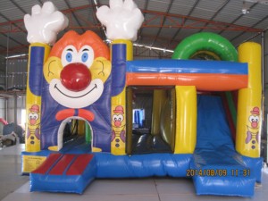 Château gonflable clown en promotion pour enfants, idéal pour les locations commerciales de fêtes en extérieur - Product Image 1