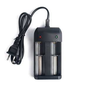 Cargador Universal de Baterías de Iones de Litio de 2 Ranuras para Caza, 4.2V 1A, Sistema de Seguridad con Múltiples Protecciones, Equipo para 16340/14500/18650/26650 - Product Image 3