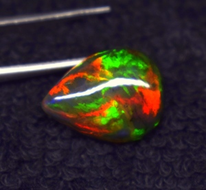 Ópalo Etíope Natural de Alta Calidad, 6.7 CT, Multicolor, Cabujón, Piedra Preciosa Suelta, 17.1*13.3*6.8mm - Product Image 4