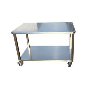 <span class=keywords><strong>Banco</strong></span> <span class=keywords><strong>da</strong></span> <span class=keywords><strong>lavoro</strong></span> personalizzato a doppio strato in acciaio inossidabile per la preparazione degli alimenti 4 ruote - Product Image 1