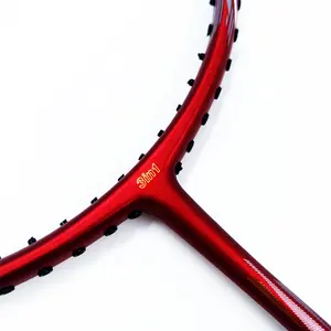 Легкий карбоновый ракетка высокое качество полный углерод графитовый волокна ракетка для игры в бадминтон для профессионалов с напряжением 22-26lbs челнок «летучая мышь»