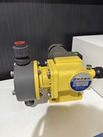 Pompe doseuse à membrane à commande automatique Série CNP GM – Équipement de dosage chimique pour le traitement de l'eau par osmose inverse