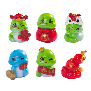 Ornement en résine Dp Craft Mini Serpent, Décoration de bureau en forme d'animal pour le Festival du Printemps, Cadeau du Nouvel An, Objet de collection artistique - Product Image 5