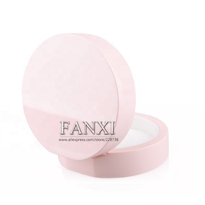 กล่องบรรจุภัณฑ์ทำจากไม้ของขวัญเคลือบสีชมพูทรงกลมโรแมนติกตามสั่งของ Fanxi - Product Image 6