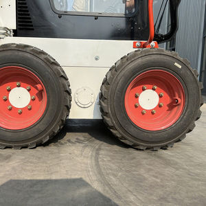 รถตักล้อยางขนาดเล็กแบบใหม่พร้อมปั๊มแขนยืดไสลด์<span class=keywords><strong>ได้</strong></span> เครื่องยนต์ดีเซล รับน้ำหนัก 750 กก. แบบตีนตะขาบ - Product Image 6