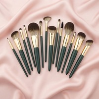 Pinceaux de maquillage personnalisés, marque privée, poils synthétiques de luxe pour fond de teint, eye-liner, mascara, fabricant de pinceaux de maquillage en éventail