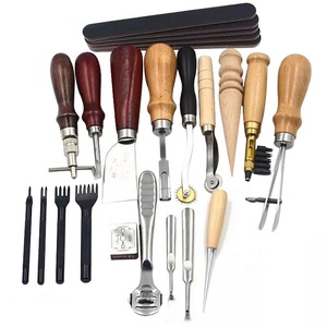 <span class=keywords><strong>Kit</strong></span> d'outils artisanaux en <span class=keywords><strong>cuir</strong></span> 18 pièces pour couture et travaux manuels - Product Image 1