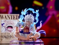 Figurine Nika Luffy assise, modèle de figurine, décoration de table, cadeau d'anniversaire, jouet tendance, décoration de scène, décoration de voiture