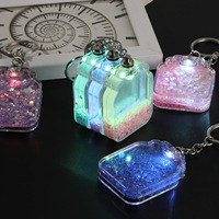 Porte-clés liquide acrylique à paillettes multicolores, lumineux LED, avec impression UV personnalisée du LOGO, autocollant flexible DIY, effet sable mouvant, vente chaude