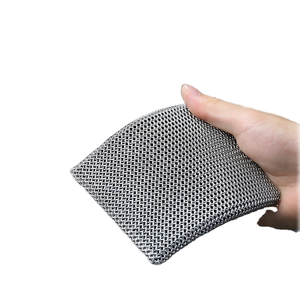 Éponge à récurer en maille métallique 10x10cm en acier inoxydable 316L de qualité alimentaire, anti-coupure, texture lisse et complète, pour le nettoyage du barbecue et du fonte - Product Image 1