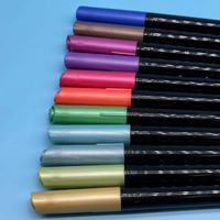 Ensemble de stylos marqueurs OUTAE, marqueurs métalliques brillants et aquarelles avec des couleurs vives et une écriture fluide pour la peinture artistique et le marquage