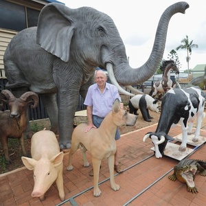 Sculture di Animali <span class=keywords><strong>della</strong></span> Giungla a Grandezza Naturale, Giraffa in Vetroresina, Decorazioni in Resina per Eventi e Feste - Product Image 3