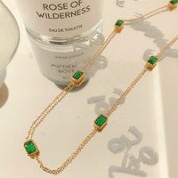 2024 nouveaux bijoux élégants en acier inoxydable vert pierre précieuse carré émeraude zircon collier personnalisation