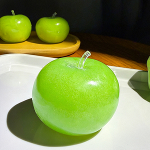 Juguete Sensorial Antiestrés de TPR con Sonido Crujiente, Bola de Alivio del Estrés con Forma de Manzana Verde Helada - Product Image 5