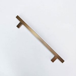 WEKIS - Tiradores de Aluminio Modernos para Puertas y Cajones, Acabado Cromado, Fácil Instalación - Product Image 1