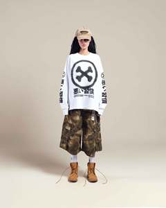 เสื้อยืดแขนยาววาชู พรีเมียม คอตตอนหวีพิเศษ ทรงหลวม สตรีทแวร์สำหรับผู้หญิง พร้อมลายพิมพ์ซิลค์สกรีน - Product Image 3