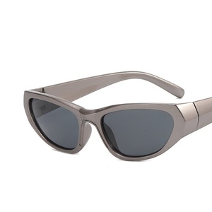 Nuevas Gafas de Sol <span class=keywords><strong>Alien</strong></span> 20898 Future Punk Y2K <span class=keywords><strong>con</strong></span> Logotipo Personalizado, Monturas de Metal y PC en Negro y Gris, <span class=keywords><strong>Lentes</strong></span> UV400, Estilo Cuadrado - Product Image 5