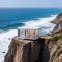 Maison capsule mobile de luxe avec systèmes autonomes d'eau et d'énergie