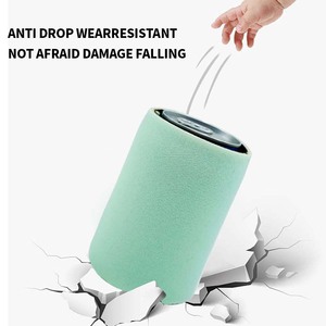 Bolsas enfriadoras de latas de neopreno personalizadas, soportes rechonchos de cerveza a todo color de 12oz con impermeabilización, impresión por sublimación, tamaño Regular - Product Image 3