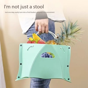 <span class=keywords><strong>Tabouret</strong></span> pliable, chaise portable, légère, pliable, pour le camping, la randonnée, en plastique, utilisable comme sac de rangement pour la pêche, les excursions, les barbecues - Product Image 2