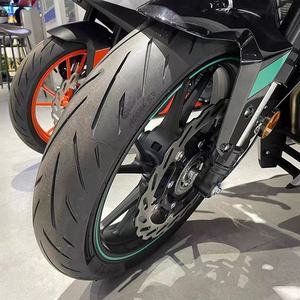 <span class=keywords><strong>Pneu</strong></span> de moto électrique semi-<span class=keywords><strong>slick</strong></span> haute performance CST S3 <span class=keywords><strong>17</strong></span> <span class=keywords><strong>pouces</strong></span> sans chambre à air 110/70R17 140/70R17 120/70ZR17 150/60R17 - Product Image 4