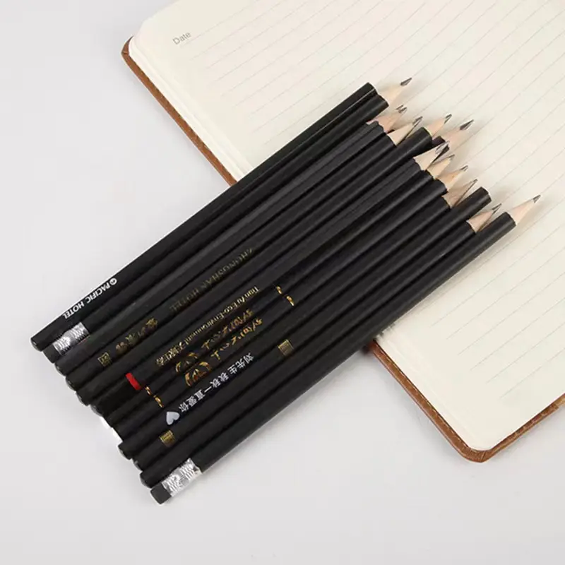 ロゴがカスタム印刷された10% の高品質のパーソナライズされたマット木製ブラックペンシルプレーンペンシルを節約