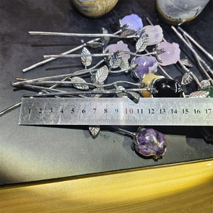 Ingrosso fiore di cristallo naturale che intaglia pietre curative di cristallo rosa per il regalo di san valentino - Product Image 5