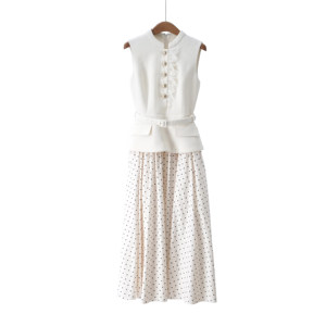 S*P Primavera Estate 2026 Nuovo Abito da Donna in Tweed Bianco Avorio con Cuciture a Onda e Puntini - Product Image 3